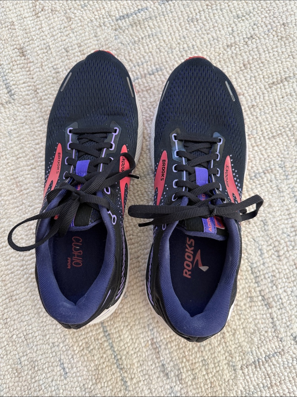 Brooks Adrenaline GTS 22 Women’s Size 11 Running Shoes Navy/Coral/BlackPurple